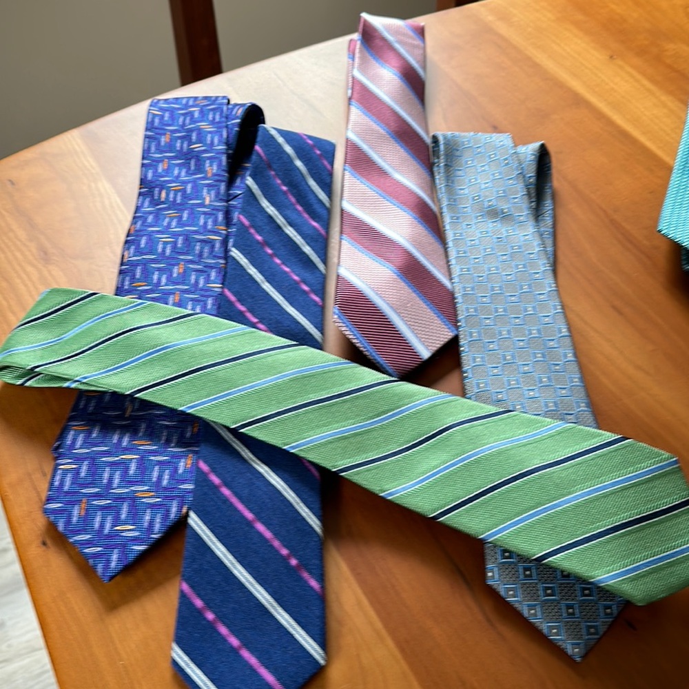 Jos Banks Ties